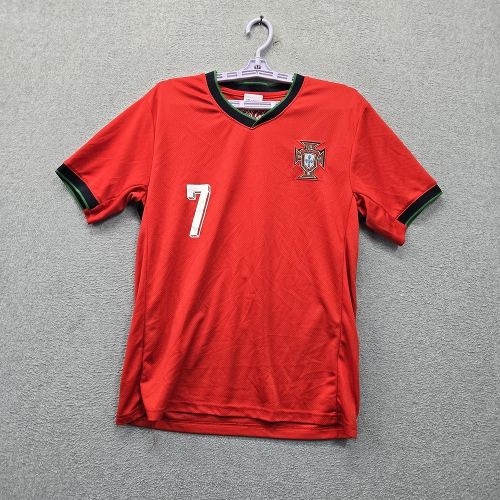 Portugal National Team Men Jersey M Red Cristiano Ronaldo #7 Embroidered Logo